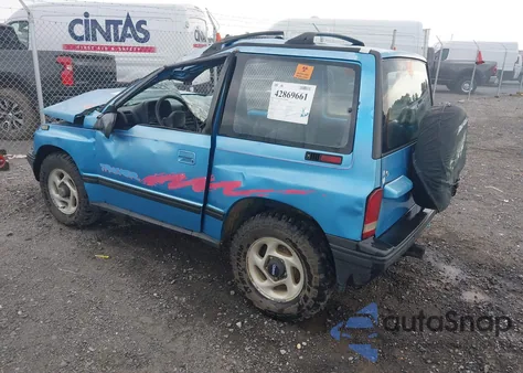 1994 Geo Tracker from USA, damaged, VIN 2CNBJ18U5R6945044